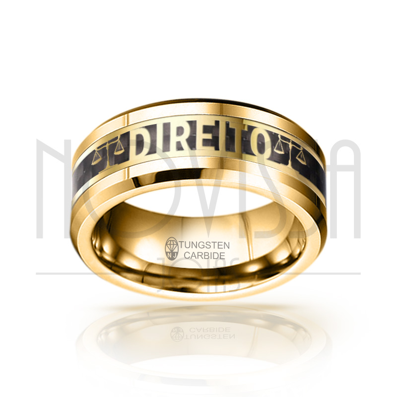 imagem ANEL DE DIREITO EM TUNGSTÊNIO MAGNETIZADO A OURO 18K COM INLAY DE FIBRA