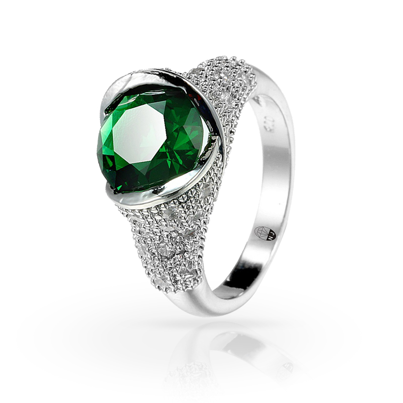 imagem #RUBI GREEN# ANEL FOLHEADO A PRATA 925S COM UM LINDO CRISTAL DE SWAROVSKI VERDE RUBI